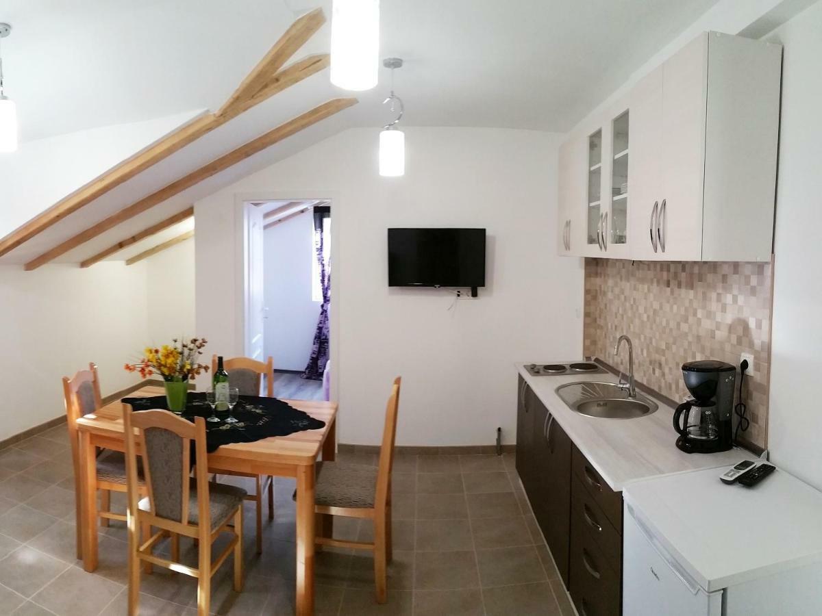 Apartmani Marijana 시베니크 외부 사진